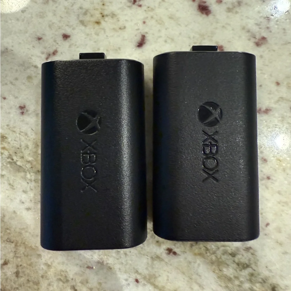 Black Rechargeable Xbox Battery Pack